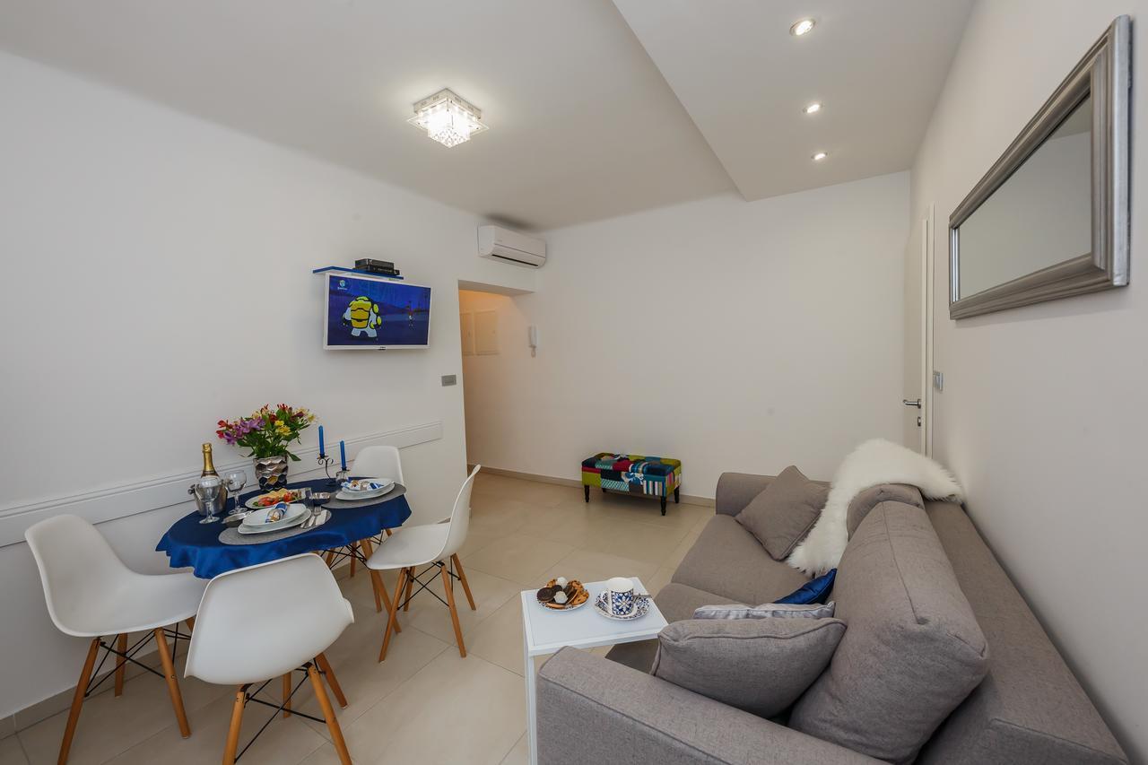 Apartment Emica Split Exterior photo